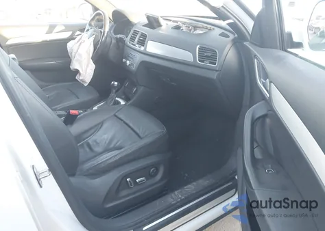 2018 Audi Q3 2.0T Premium/2.0T Sport Premium z USA, uszkodzony, nr VIN WA1BCCFS9JR020037